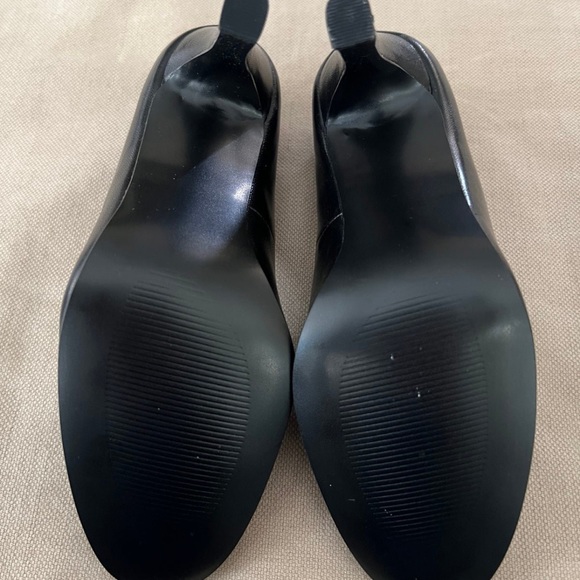 Colin Stuart - Picture 5 of 6